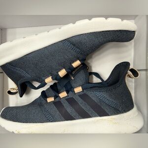 Adidas Cloudfoam Women’s Sneakers – Navy Blue w/ White Sole – Size US 5.5